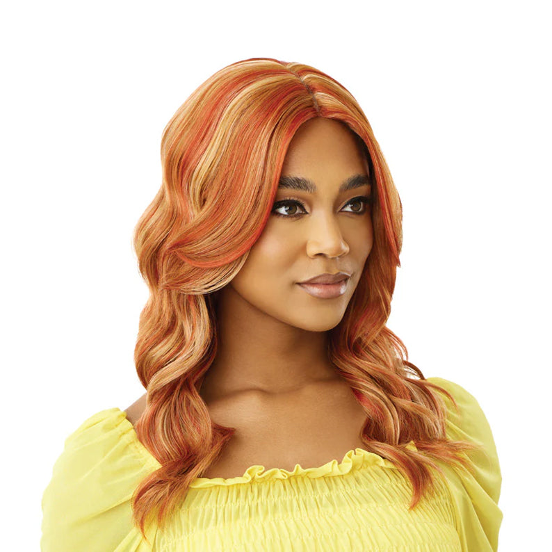 OUTRE The Daily Wig Hand-Tied Lace Part Wig - PRIANNA