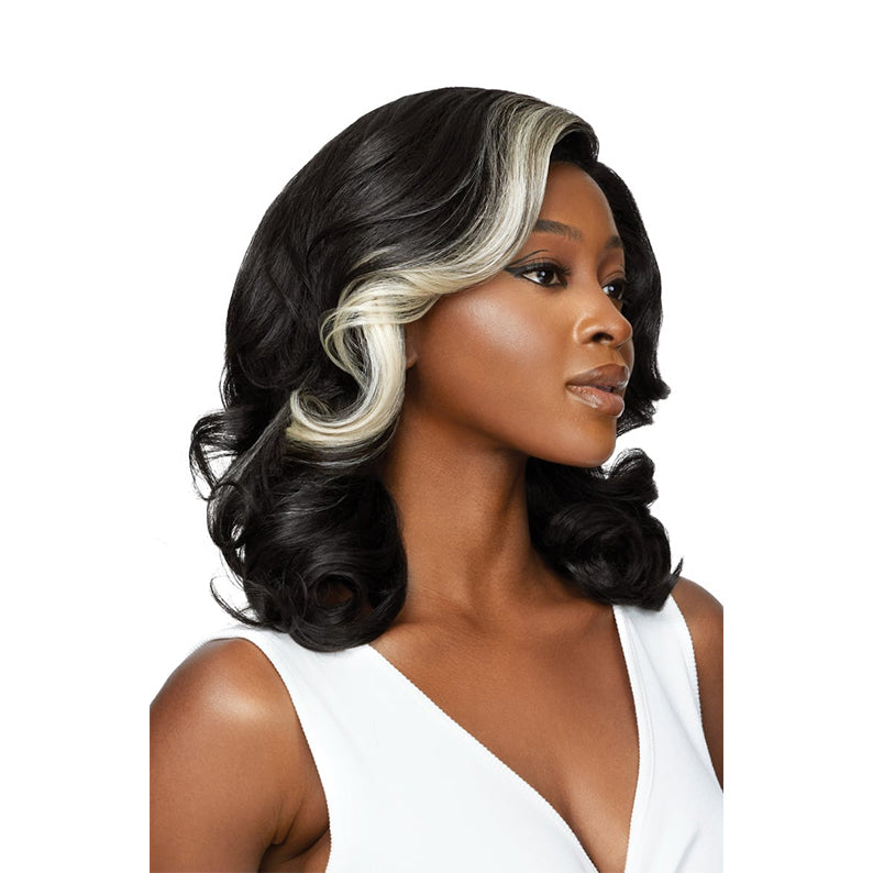 OUTRE Glueless Synthetic HD Lace Front Wig - BESS