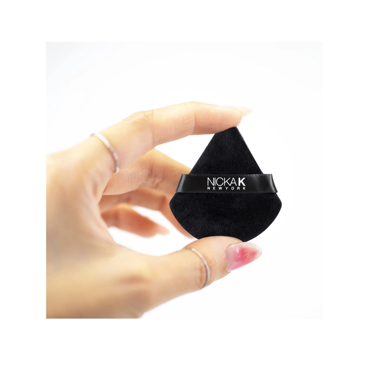 Setting & Baking Finger Puff [Black & White] #NS073BW