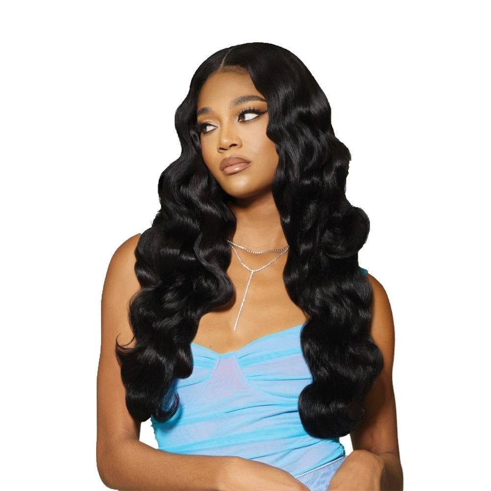 OUTRE 13x4 HD lace body wave closure long black body wave hair on model with center part