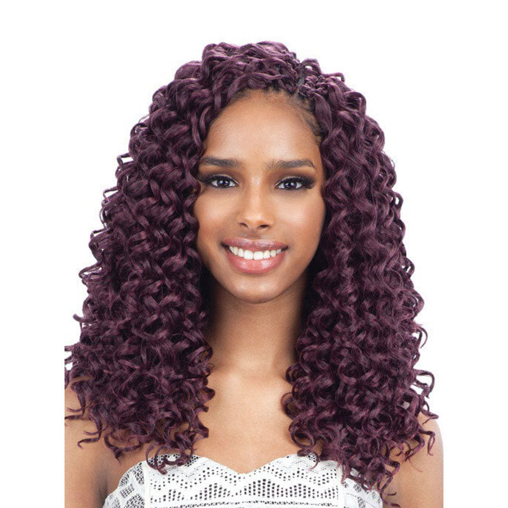 SHAKE N GO Freetress Gogo Curl 12 inch braid in vibrant curly burgundy style