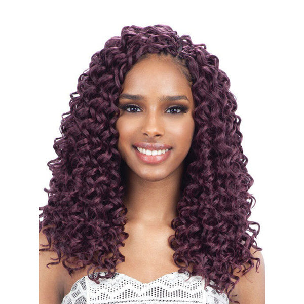 SHAKE N GO Freetress Gogo Curl 12 inch braid in vibrant curly burgundy style