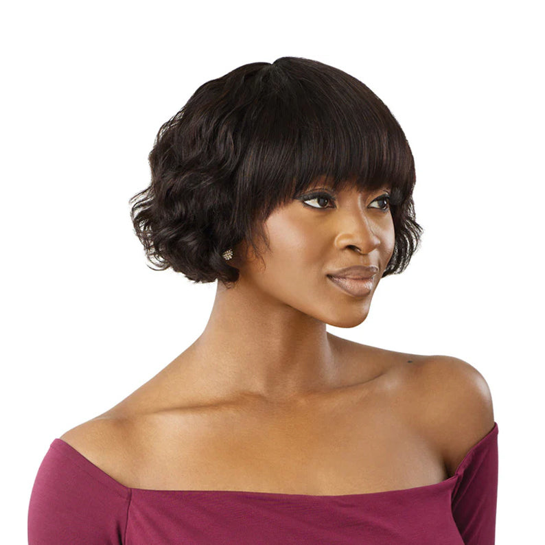 OUTRE short wavy bob with full bangs unprocessed human hair wig on model with natural black color