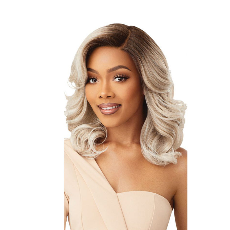 OUTRE Synthetic Pre-Plucked HD Lace Front Wig LEYLA