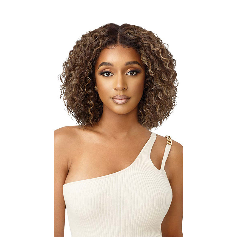 OUTRE Perfect Hairline Synthetic 13X4 HD Lace Front Wig - LISSIE