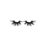 LAFLARE dramatic black 3D volume false eyelashes pair with wispy layered flare for full glam and length
