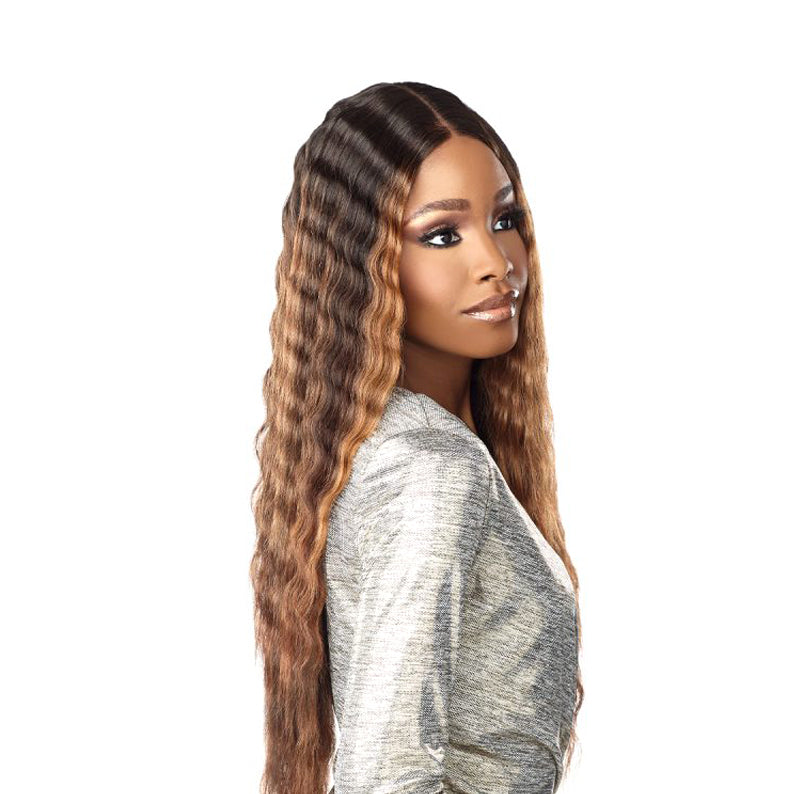 SENSATIONNEL Butta Lace Unit 17 wig long wavy honey brown ombre with deep middle part