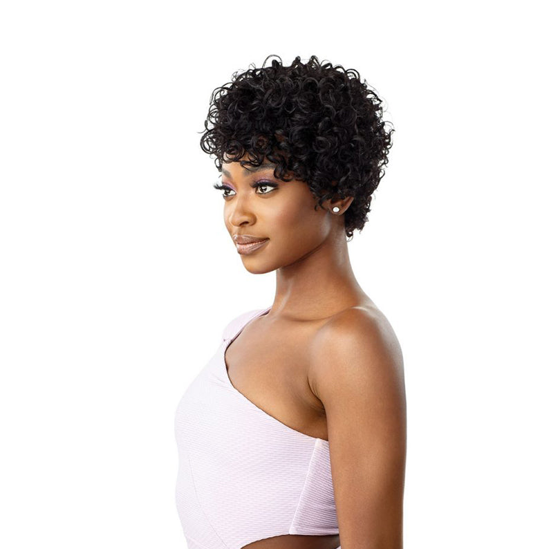 OUTRE 100% human hair curly wig short black tight curls on model side profile elegant natural look