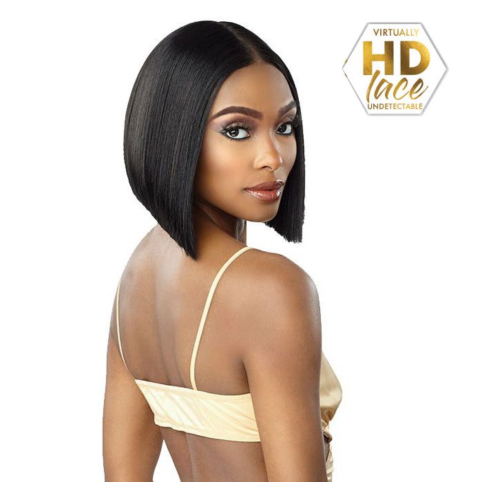 SENSATIONNEL HD Ear-to-ear Lace Wig BUTTA UNIT 22