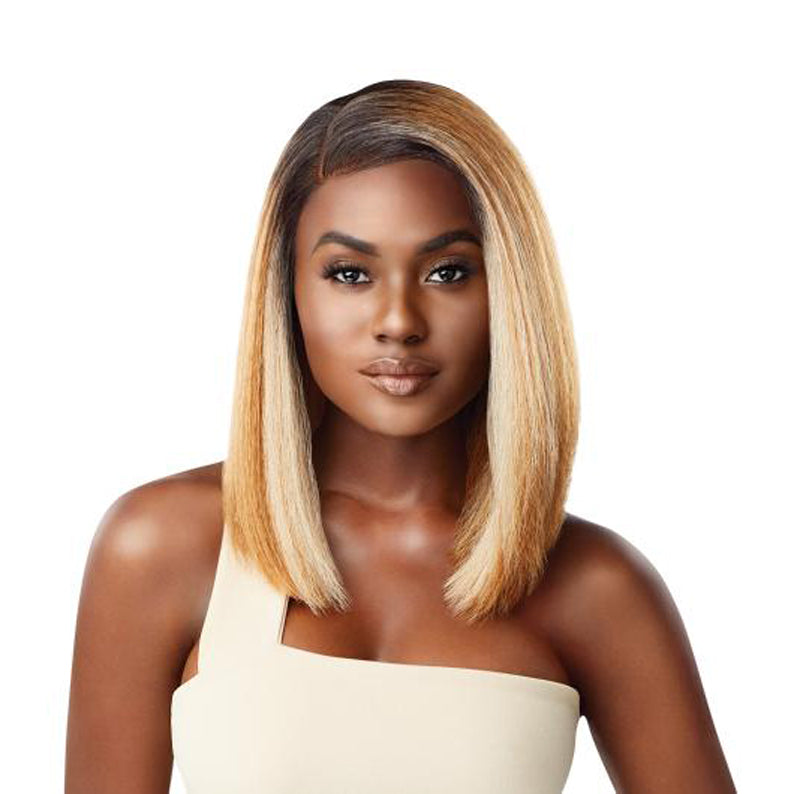 OUTRE Melted hairline lace front wig. Straight shoulder length honey blonde bob with dark roots and center part