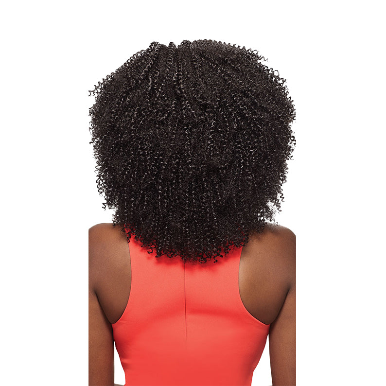 OUTRE 4C coily looped braiding hair in natural black on a model wearing a red sleeveless top